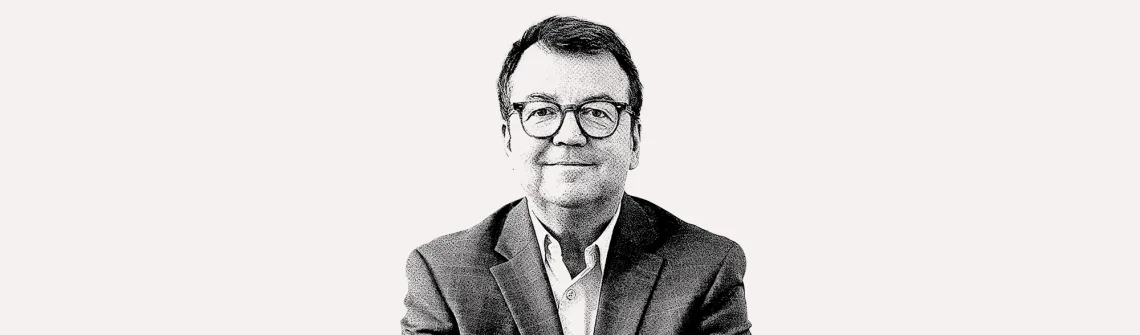 Willi Klingers spitze Zunge grau breit