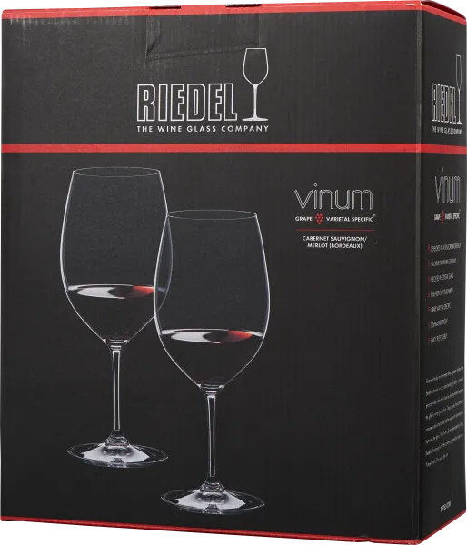 Schwarze Verpackung mit zwei elegant gezeichneten Weingläsern im Vordergrund; rote Akzente und ein minimalistisches Design verleihen dem Karton einen modernen Look.