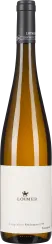 Schlanke Weinflasche mit dunkelbraunem Glas und schwarzem Schraubverschluss, schlichtes weißes Etikett mit dezentem Logo in der Mitte.