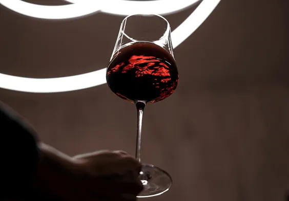 Kirnbauer Rotwein
